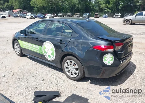 2020 Toyota Corolla Le z USA, uszkodzony, nr VIN JTDEPRAE9LJ113153